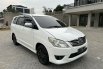 Toyota Kijang Innova E 2012 komplit 3