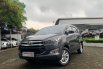 Toyota Kijang Innova V A/T Gasoline 2019 Abu-abu 1