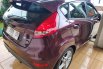 Jual mobil Ford Fiesta 2012 7