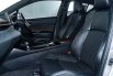 Toyota C-HR 1.8 L CVT Single Tone Hybrid 2020 7
