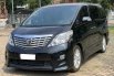 Toyota Alphard X 1