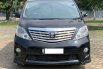 Toyota Alphard X 2