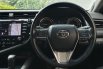 Toyota Camry 2.5 Hybrid 2020 hitam km 26ribuan cash kredit proses bisa dibantu 16