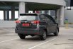 Toyota Kijang Innova V Luxury 2021 Abu-abu 7