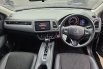 Honda HRV E AT ( Matic ) 2020 Hitam Km 54rban Pajak Panjang 2025 bekasi 10