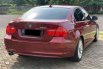 BMW 3 Series 320i 5