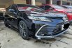 Toyota Camry V 2.5 AT ( Matic ) 2023 Hitam Km 8rban Siap Pakai 2
