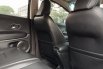 Honda HR-V 1.5L E CVT Special Edition 2019 Hijau Olive Metalik 10