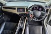 Honda HRV S AT ( Matic ) 2018 Putih Km 81rban plat jakarta 10