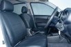 JUAL Daihatsu Terios R Adventure AT 2017 Putih 6