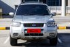 Ford Escape XLT 2005 Silver 2