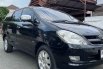 Toyota Kijang Innova E 2005 2