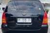 Toyota Kijang Innova E 2005 4