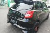 Datsun GO T Hitam 5