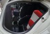 Toyota Yaris E A/T ( Matic ) 2012 Putih Good Condition Siap Pakai 10