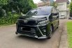 Toyota Voxy 2.0 A/T 2019/2020 Hitam Istimewa Termurah 1