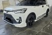 Toyota Raize GR Sport Turbo 1.0 AT ( Matic ) 2021 Putih Hitam Km Low 21rban Good Condiiton Siap Pake 3