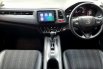 Honda HR-V E CVT 2017 hitam km26ribuan pajak panjang cash kredit proses bisa dibantu 11
