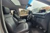 Hyundai Staria 2.2 WD Signature 7 seat 2021 Putih 11