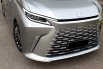 All New Lexus LM350 Hybrid 7seat At 2023 Sonic titanium 3