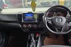 Honda City Hatchback RS A/T ( Matic ) 2022 Merah Km 14rban Mulus Siap Pakai Good Condition 13