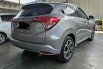 Honda HRV Prestige 1.8 AT ( Matic ) 2017 Abu2 muda Km 102rban jakarta timur 5