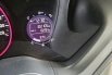 Honda HRV Prestige 1.8 AT ( Matic ) 2017 Abu2 muda Km 102rban jakarta timur 7