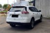 Nissan X-Trail 2.5 CVT 2017 Putih 4