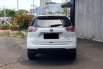 Nissan X-Trail 2.5 CVT 2017 Putih 8