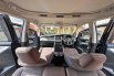 Toyota Kijang Innova V 2022 reborn new matic bensin km 34rb siap TT om 4