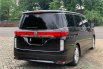 Nissan Elgrand Highway Star 2011 5