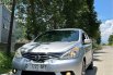 Nissan Grand Livina XV 2017 full service 1
