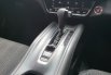 Honda HR-V 1.5L E CVT 2018 abu metalik silver km48rban pajak panjang tangan pertama dari baru 5
