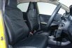 Jual Honda Brio Satya E CVT 2019 Kuning 7