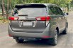 Toyota Kijang Innova G A/T Diesel 2022 Abu-abu 4
