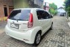 Daihatsu Sirion 2013 2