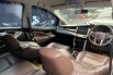 Toyota Kijang Innova V Bensin 2016 9