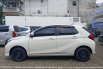 Daihatsu Ayla 1.0 M Bensin-MT 2023 12