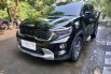 Kia Sonet Premiere 2021 Hitam 1