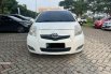 Toyota Yaris J 2012 AT Putih Murah Bagus 2