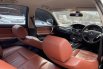 BMW 3 Series 320i 2011 Putih 8