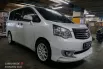 Toyota NAV1 V Limited 2016 1