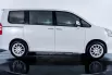 Toyota NAV1 V Limited 2016 5