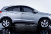 JUAL Honda HR-V 1.5 E CVT 2018 Silver 5