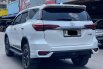 KM LOW LIKE NEW FORTUNER GR SPORT AT PUTIH 2022 6