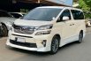 Jual mobil Toyota Vellfire 2015 2