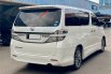 Jual mobil Toyota Vellfire 2015 5