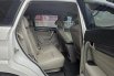 Chevrolet Captiva LTZ 2.0 diesel AT ( Matic ) 2017 Putih Km 64rban AN PT 11