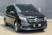 MERCEDES BENZ V260 AT HITAM 2019 KM RENDAH SIAP PAKAI 1