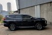 Mitsubishi Pajero Sport Dakar 4x2 AT 2022 hitam sunroof cash kredit proses bisa dibantu 7